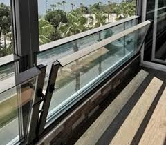 Üstte Toplanır Giyotin Cam